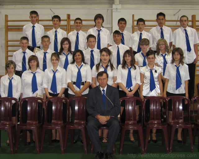 A 2008. évi 8.A osztály, Zsidó Ferenc osztályfőnökkel.