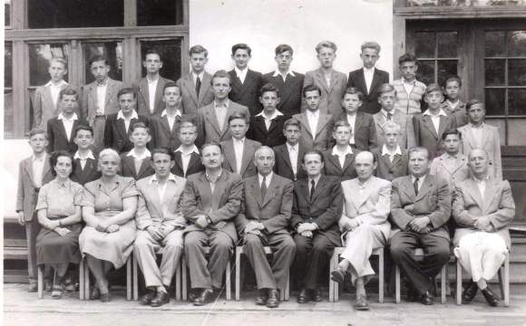 1954-esvégzős osztálykép